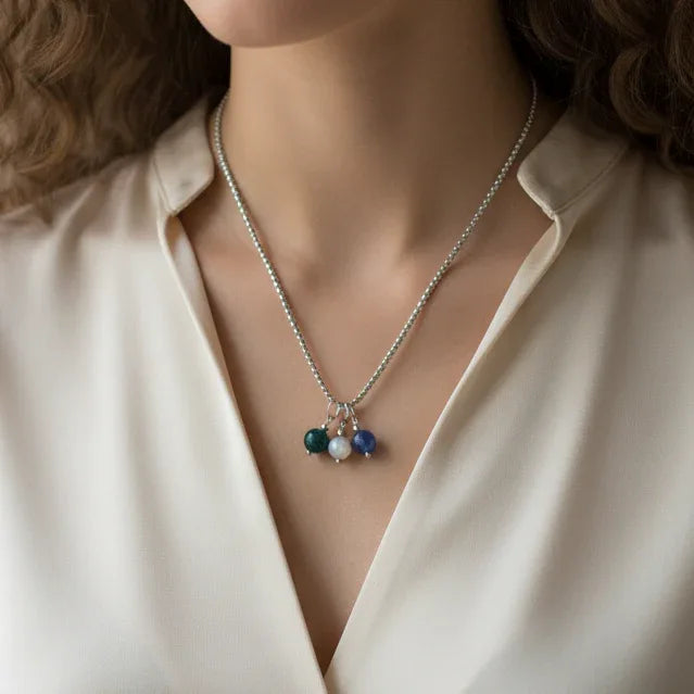 Collier 3 perles : Apatite bleue, Labradorite et Cyanite bleue