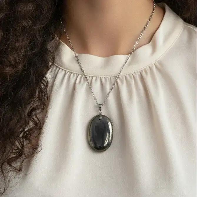 Pendentif en Pyrite (PE2115)