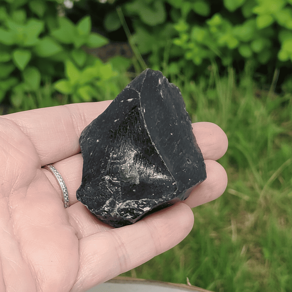Obsidienne noire brute 58g (MB411 - 3)