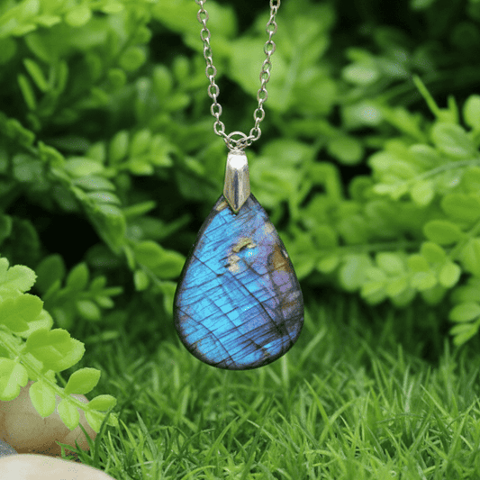 Pendentif en Labradorite bleue (PE2148)
