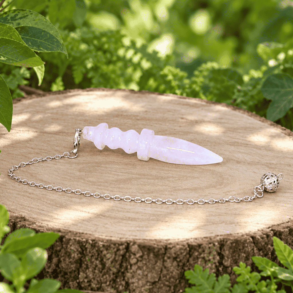 Pendule Thot en Quartz rose (PEND20)