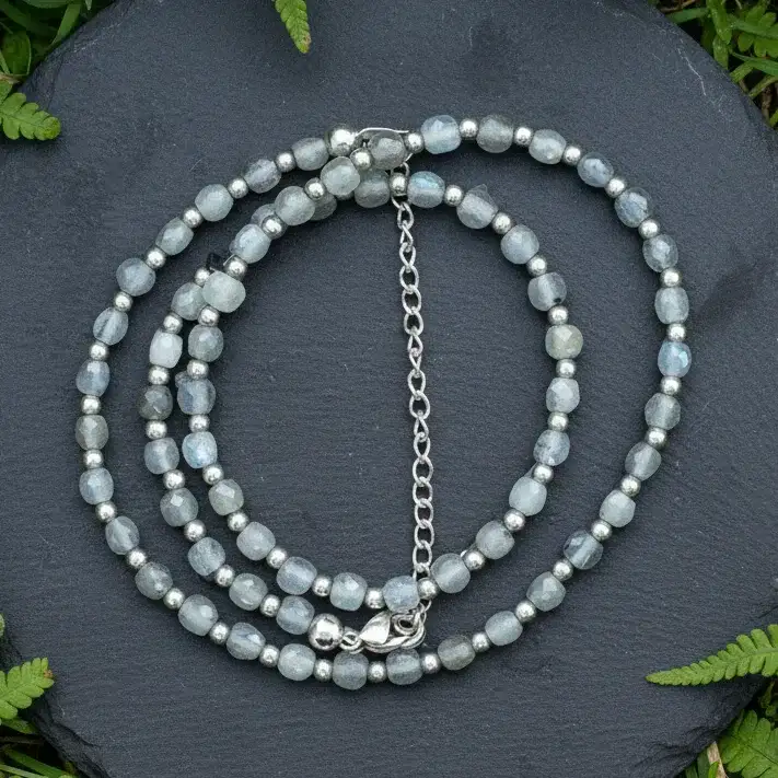 Bracelet triple tour et collier en Labradorite (COLBR23 - 01)