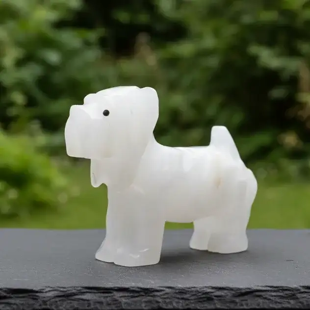 Chien en Calcite blanche 153g (PRGFL347 - 2)