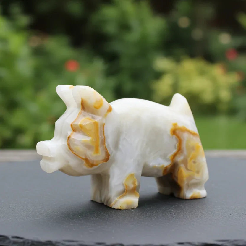 Cochon en Aragonite et Calcite 178g (PRGFL627)