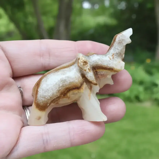Eléphant en Calcite et Aragonite 42g (PRGFL346 - 63)
