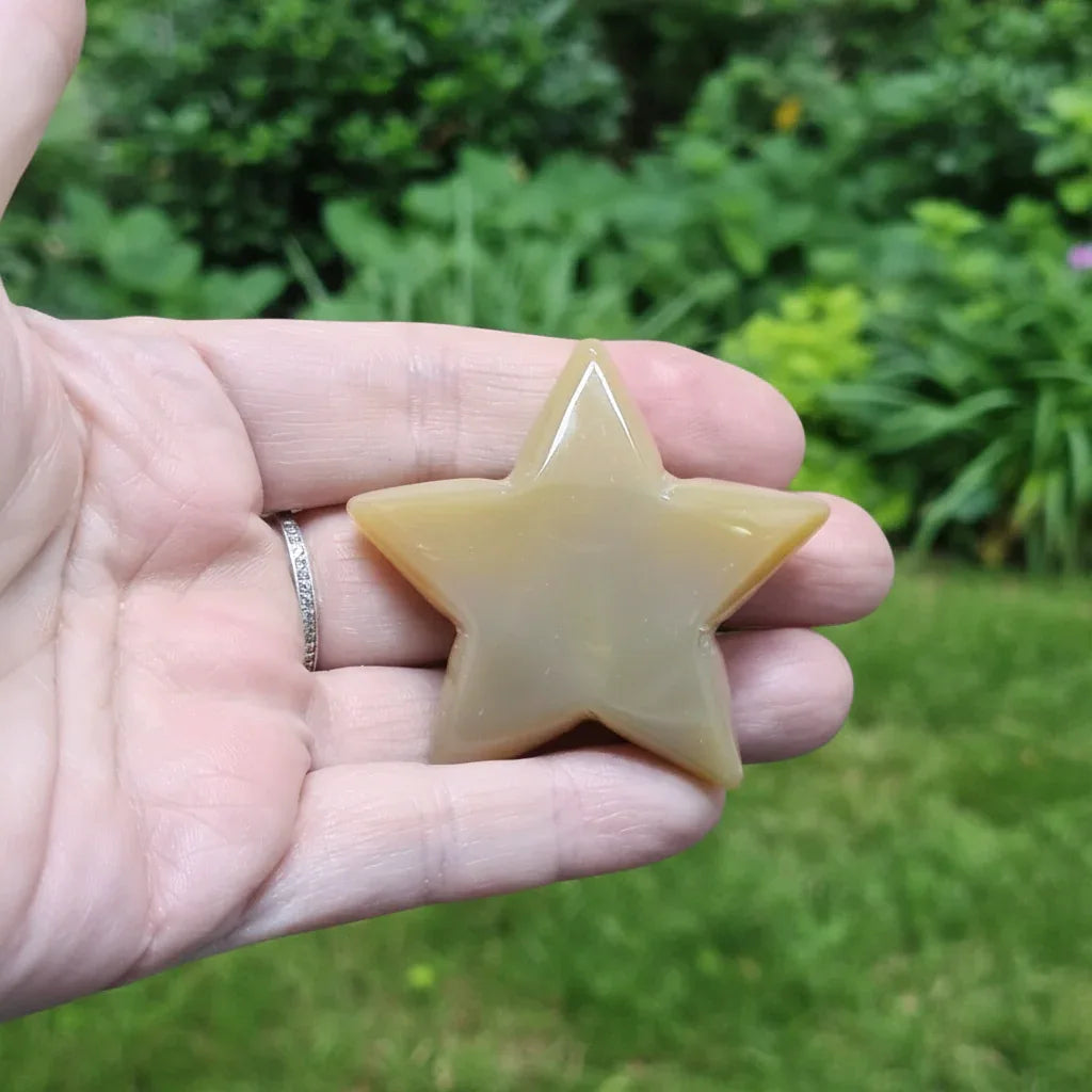 Etoile en Agate avec cristallisation 37g (PRGFL304-15)