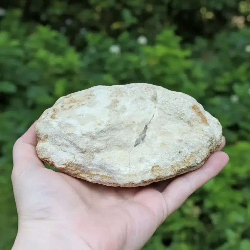 Géode complète de Cristal de Roche 628g (MB306 - 18)