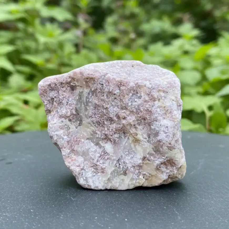 Lépidolite brute 173g (MB534 - 2)