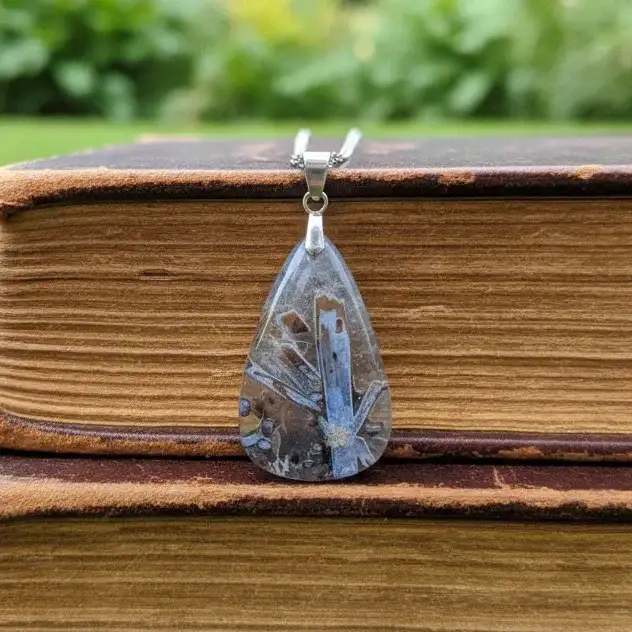 Pendentif en Agate bâton (PE1806)