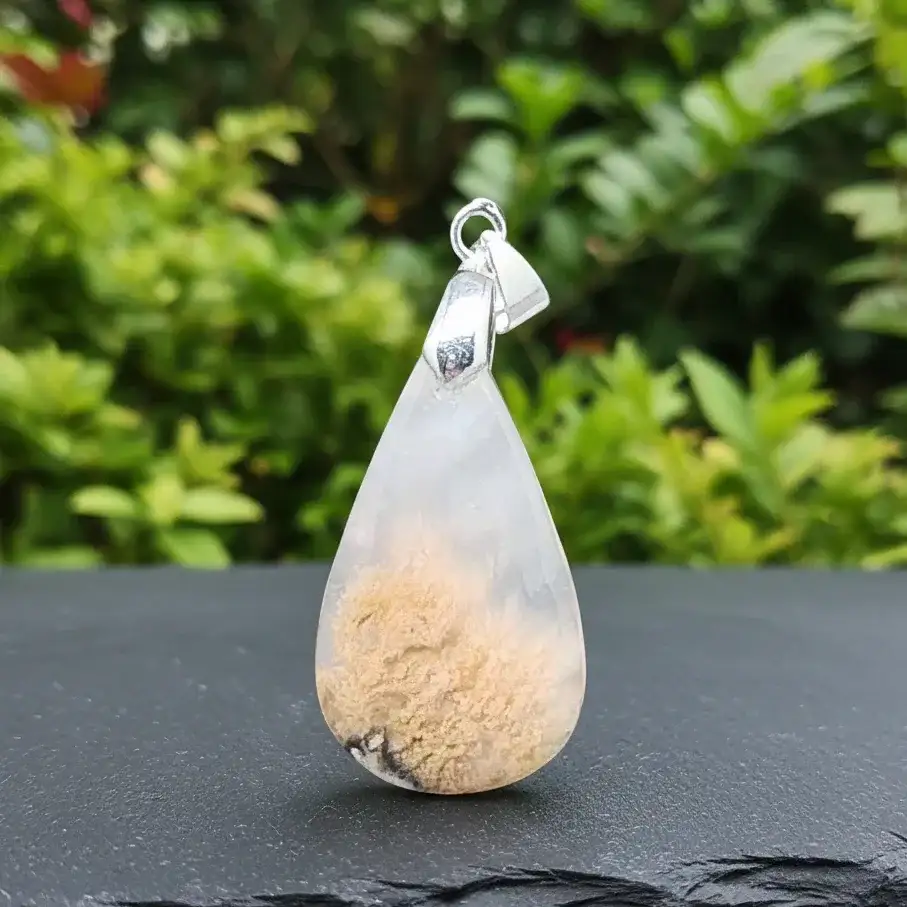 Pendentif en Agate tigrée à dendrites (PE1785)