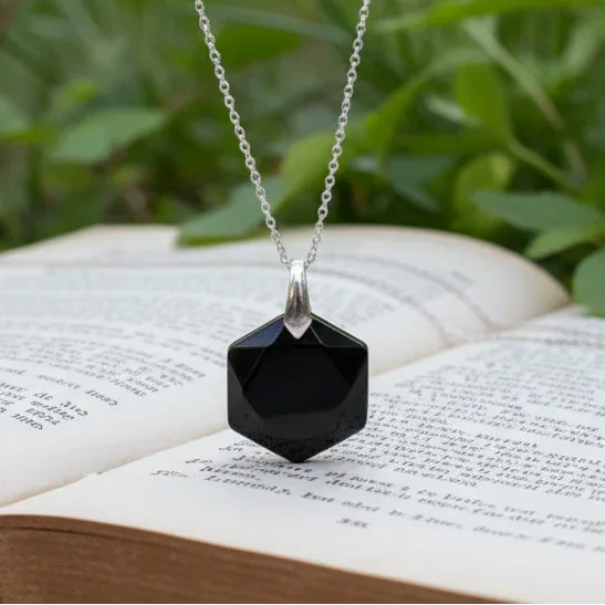 Pendentif hexagonal en Obsidienne noire (PE1582)