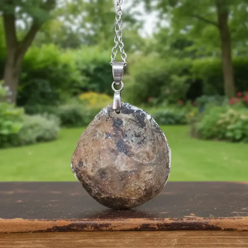 Pendentif en Septaria dos brut (PE1329)