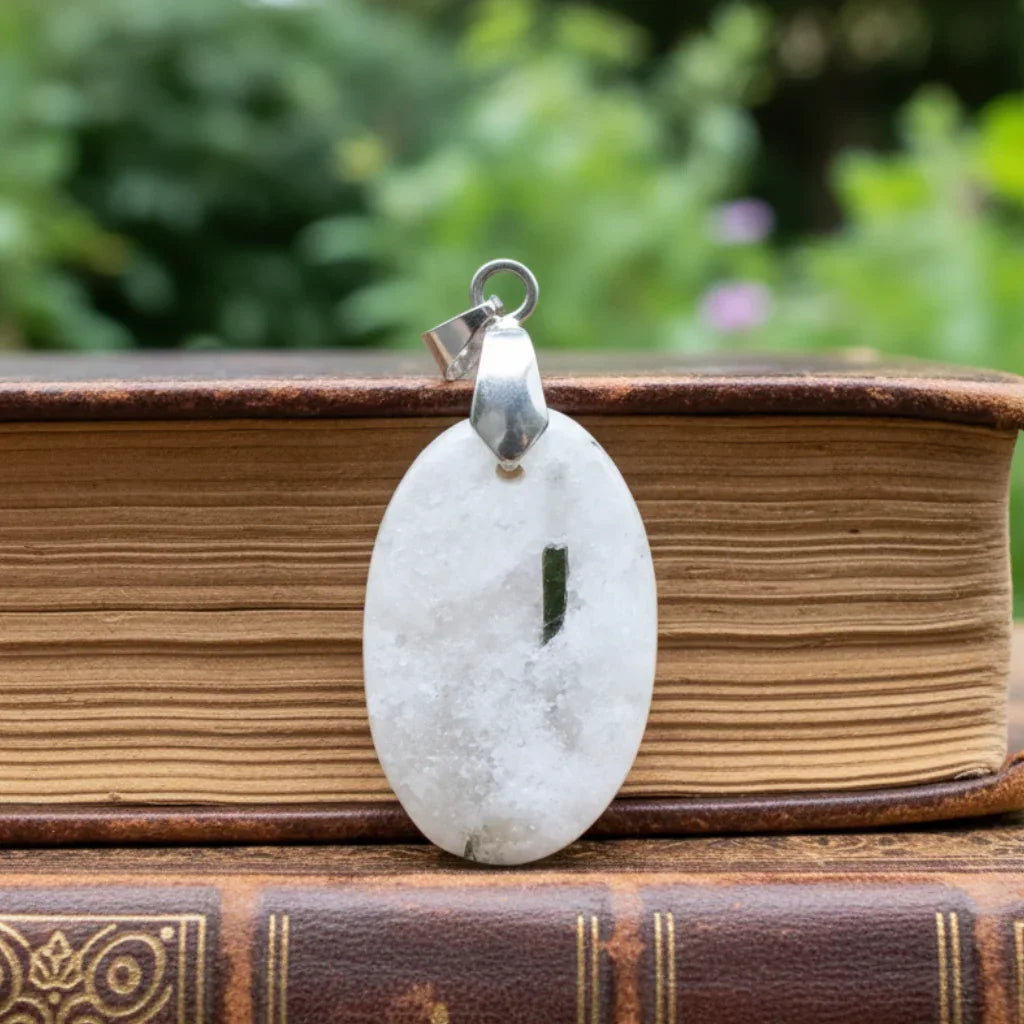 Pendentif en Tourmaline verte et Quartz face brute (PE1844-2)
