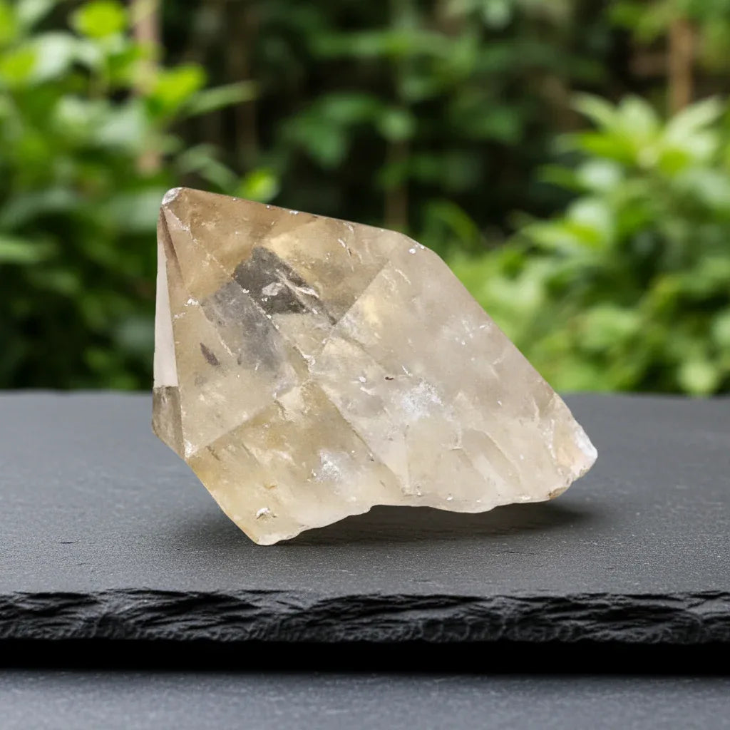 Pointe de Citrine brute naturelle 17g (MB522-10)