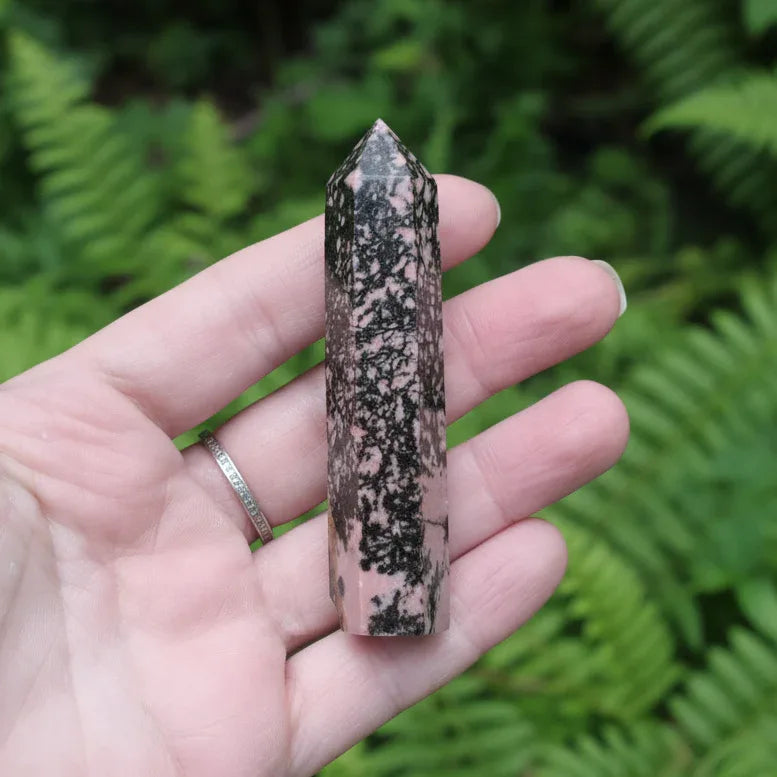 Pointe de Rhodonite 54g (PRGFL144-6)