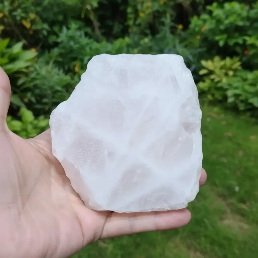 Quartz rose brut et scié 448g (MB538 - 2)