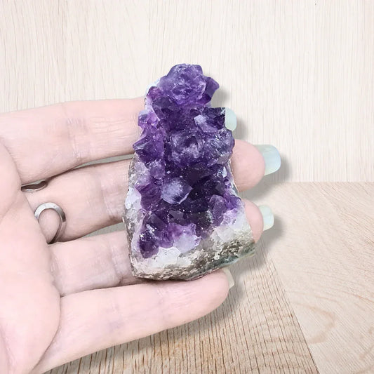 Améthyste brute d'Uruguay 84g (MB426-7)