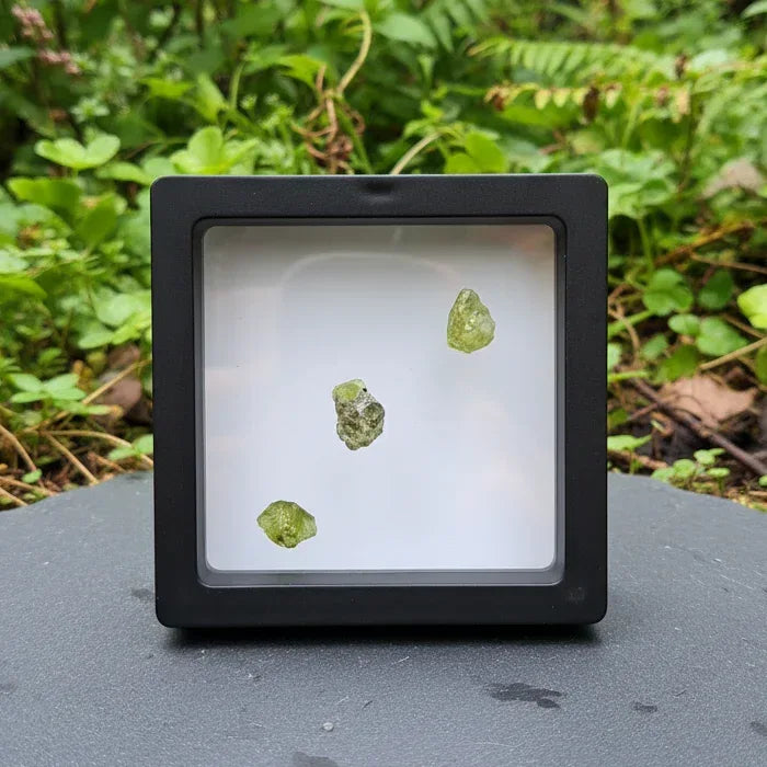 Lot de 3 Péridot bruts (MB566)