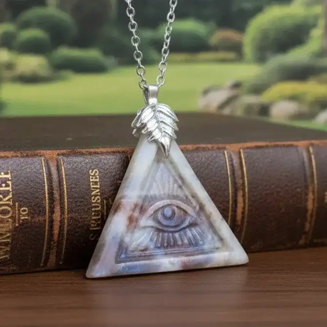 Pendentif Œil de la Providence en Pierre de Lune (PE2079)