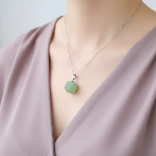 Pendentif en Prehnite brute (PE2097 - 2)