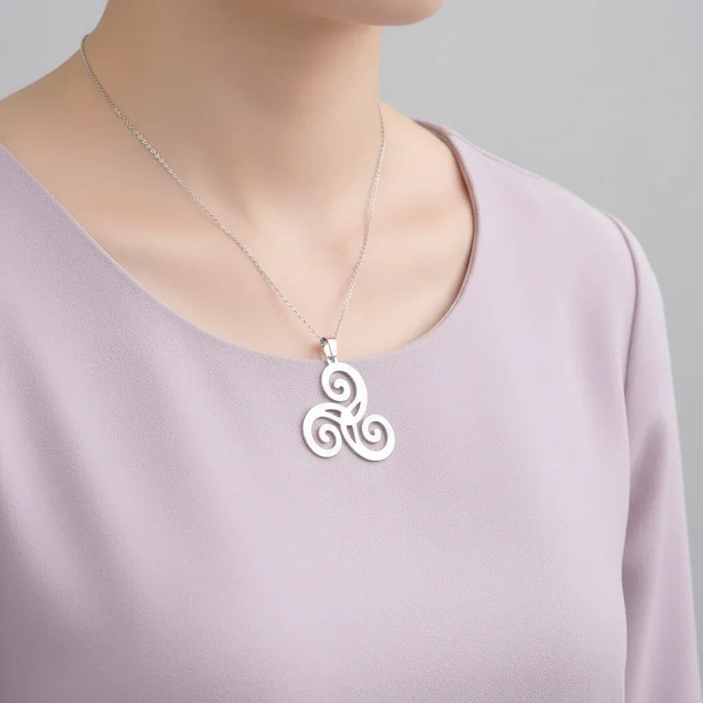Pendentif Triskèle en acier inoxydable