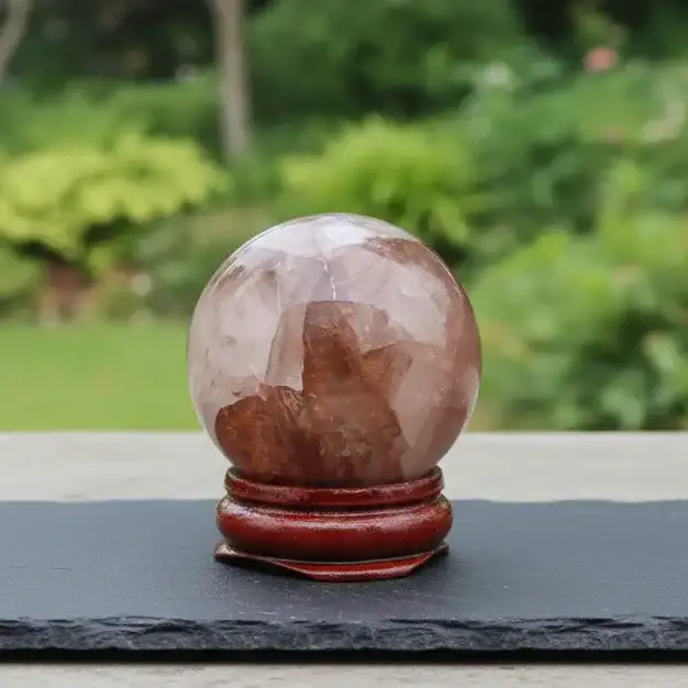 Sphère en Quartz hématoïde 104g (PRGFL752)