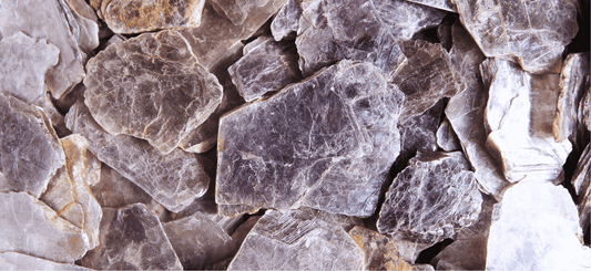 Lépidolite : Minéralogie, vertus et bienfaits en lithothérapie