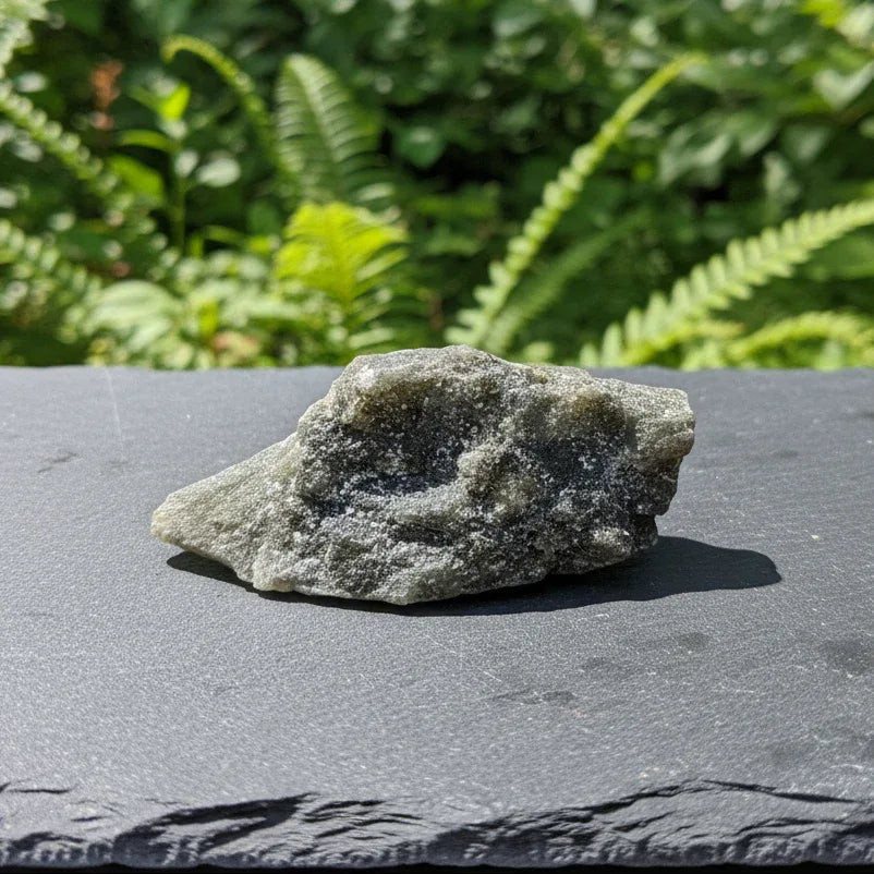 Labradorite 1 face polie (PE575-16) - ENAE Minéraux