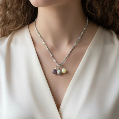 Collier 3 perles : Agate du Botswana, Corail fossilisé et Calcite jaune - ENAE Minéraux