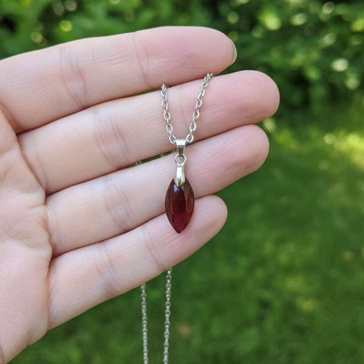Pendentif en Grenat Rhodolite (PE2049)