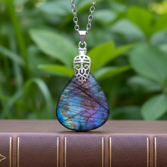Pendentif en Labradorite multicolore (PE2150)