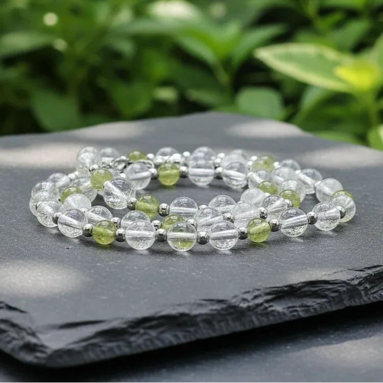 Bracelet triple tour et collier en Cristal de Roche et Péridot (COLBR23-56)