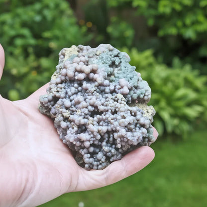 Calcédoine botryoïdale ou grappe brute 233g (MB162)