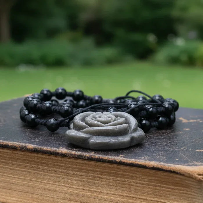 Collier style Mala Fleur en Obsidienne noire et argentée (COL23-45)