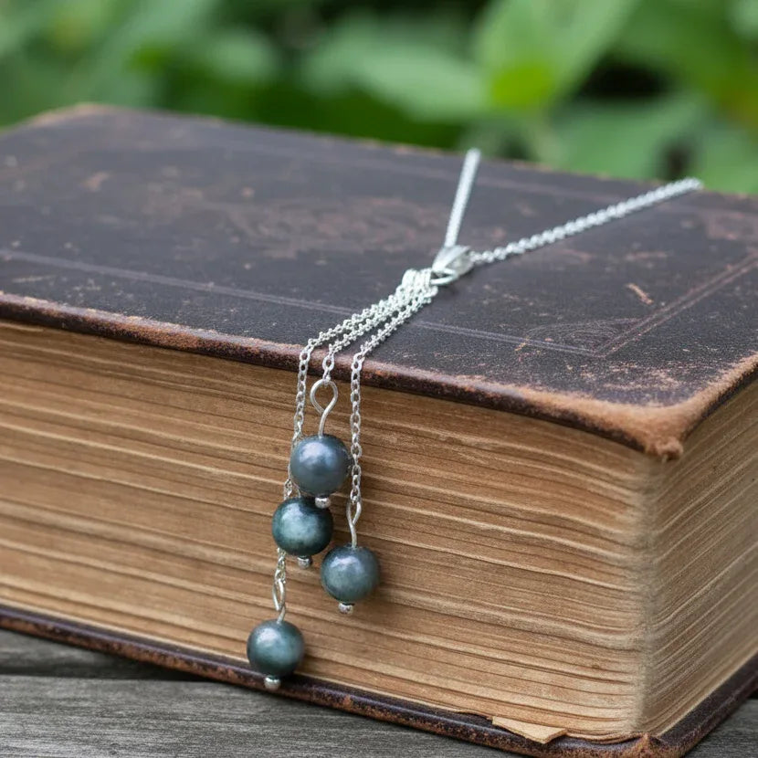 Collier en perles d'Emeraude (COL25-01)