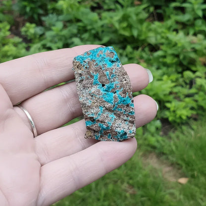 Dioptase, Calcite, Wulfénite et Shattuckite brute 30g (MB463)