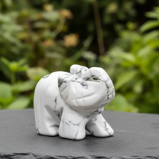Eléphant en Howlite 40g (PRGFL346-65)