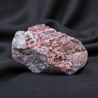 Erythrite sur Skuttérudite brute 358g (MB277-1)
