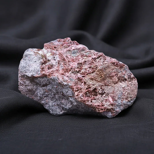 Erythrite sur Skuttérudite brute 358g (MB277-1)