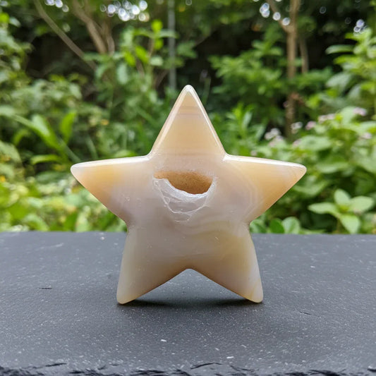 Etoile en Agate avec cristallisation 43g (PRGFL304-16)
