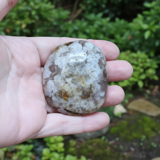 Galet en Agate Fleurs de cerisier 84g (PRGFL706)