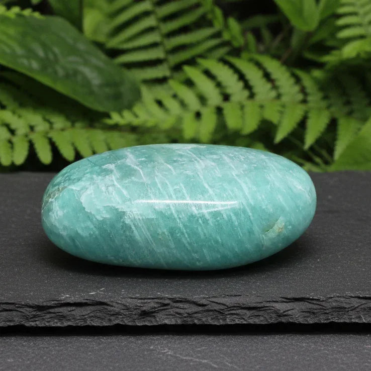 Galet en Amazonite 103g (PRGFL636-2)
