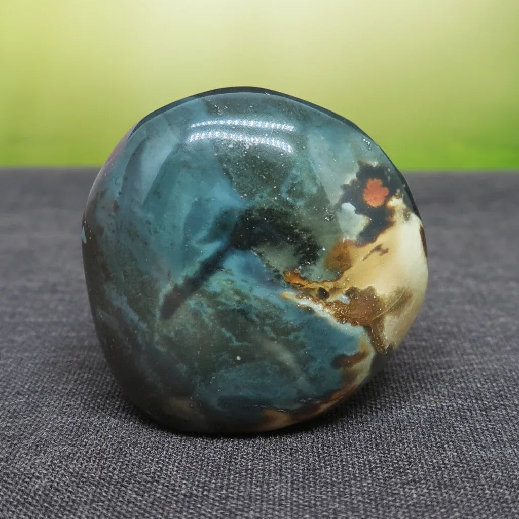 Galet poli en Jaspe Polychrome 120g (PRGFL359-14)