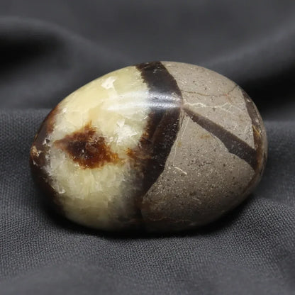 Galet poli en Septaria et Calcite jaune 40g (PRGFL325-8)