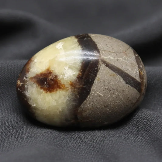 Galet poli en Septaria et Calcite jaune 40g (PRGFL325-8)