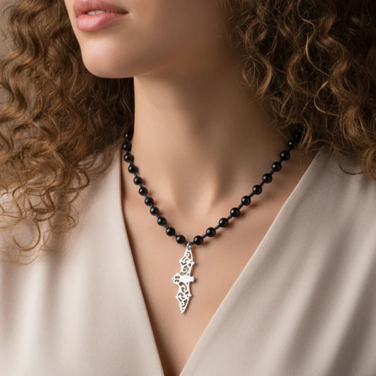 Collier style Mala en Obsidienne noire et sa chauve-souris (COL23-50)