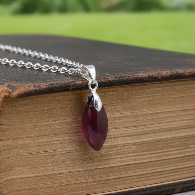 Pendentif en Grenat Rhodolite (PE2049)