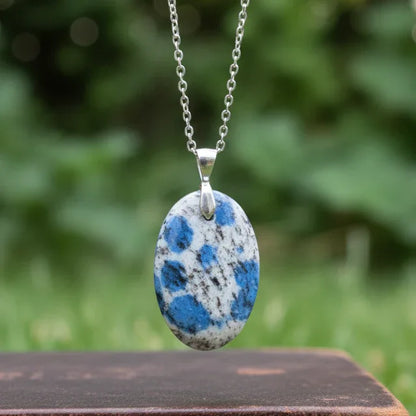 Pendentif en K2 (Azurite et Granite) (PE1338)