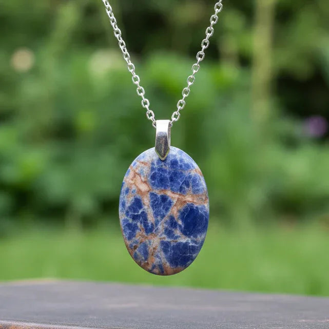 Pendentif en Sodalite et Cancrinite (PE929)