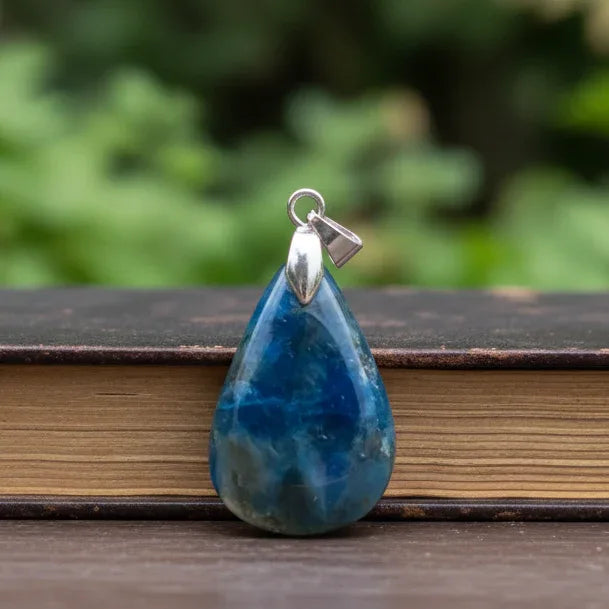 Pendentif en Apatite bleue (PE1654)
